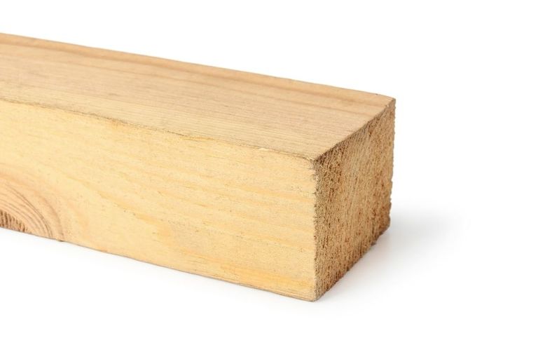 How much weight can a 2x4 support ? An article for DIY enthusiasts