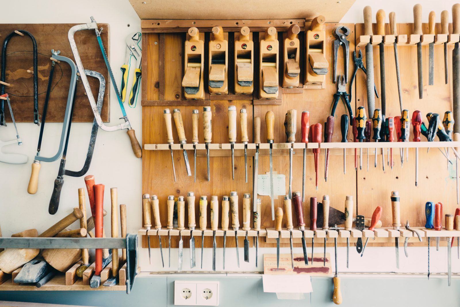 Must-Have Tools for Woodworking