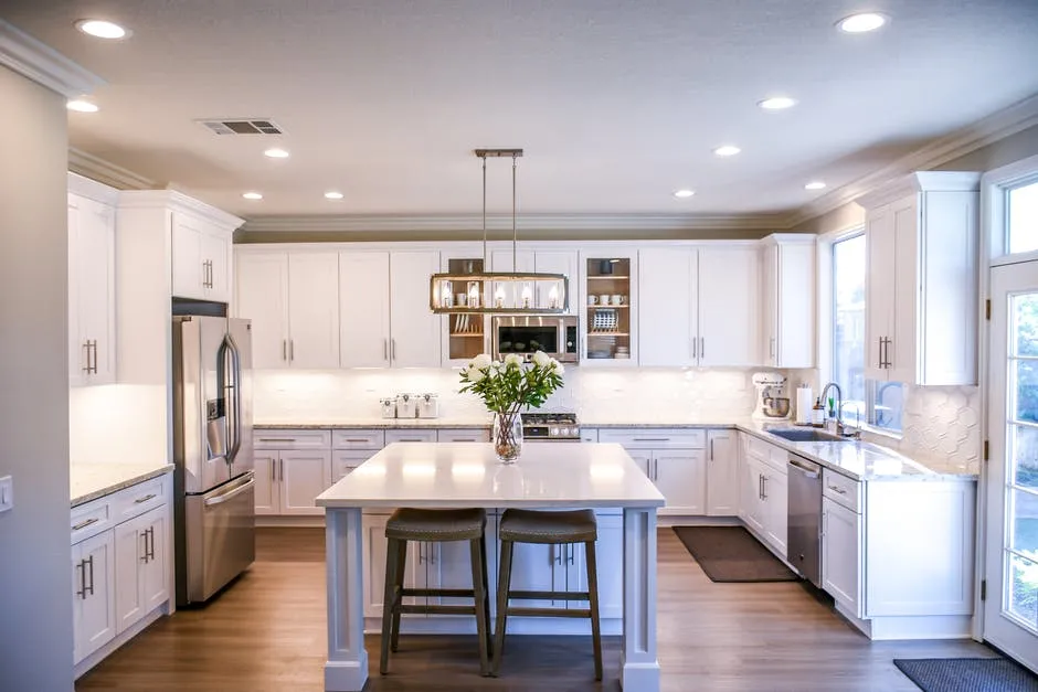 Installing Can Lights: 6 Easy Steps to Success