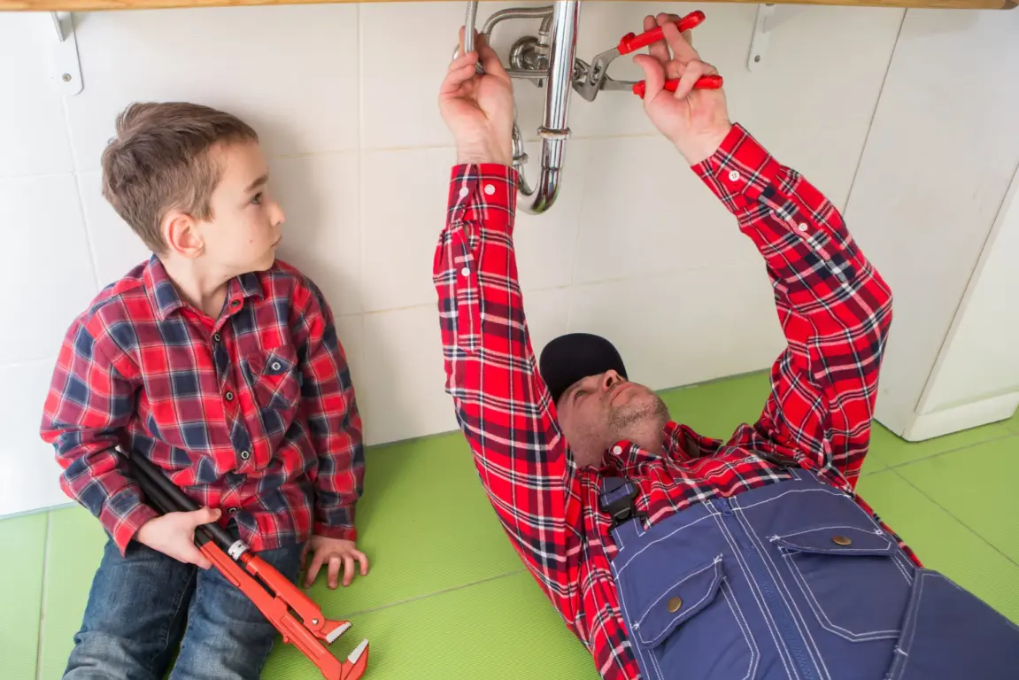 10 Must-Have Tools for Plumbers