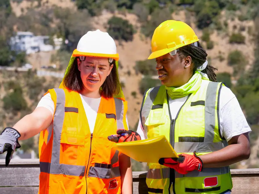 Color Questions: What Do Different Color Safety Vests Mean?