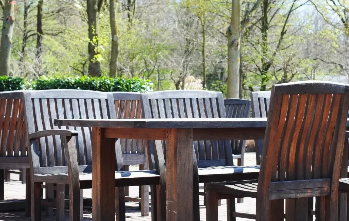 Can I Paint My Teak Garden Furniture