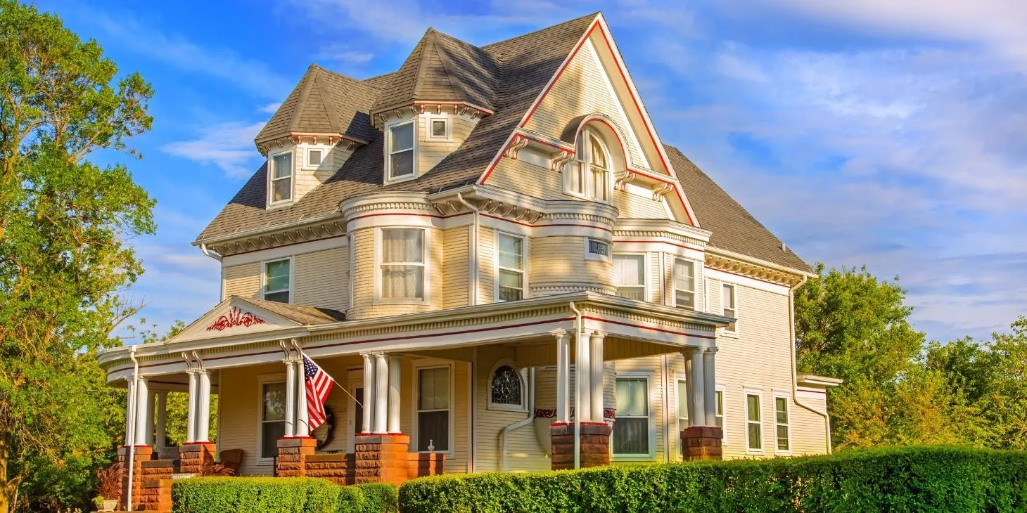 Homes In The Victorian Style