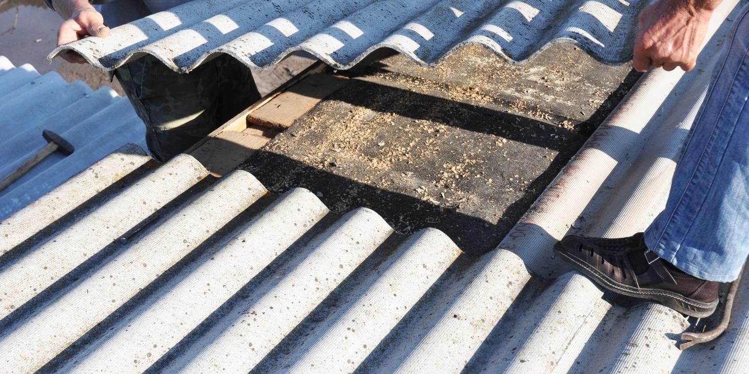 What You Need to Know When Hiring an Asbestos Inspection Company