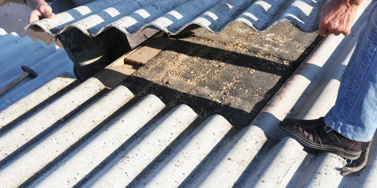 What You Need to Know When Hiring an Asbestos Inspection Company