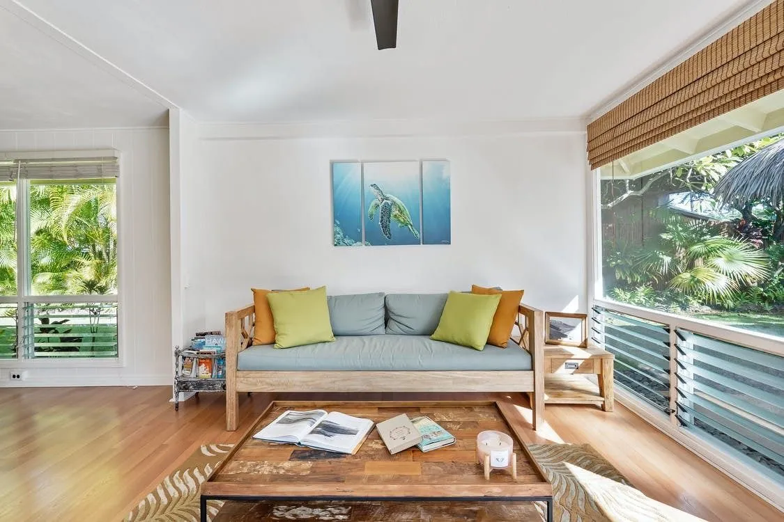 How to Design a Living Room That Is Perfect for Entertaining