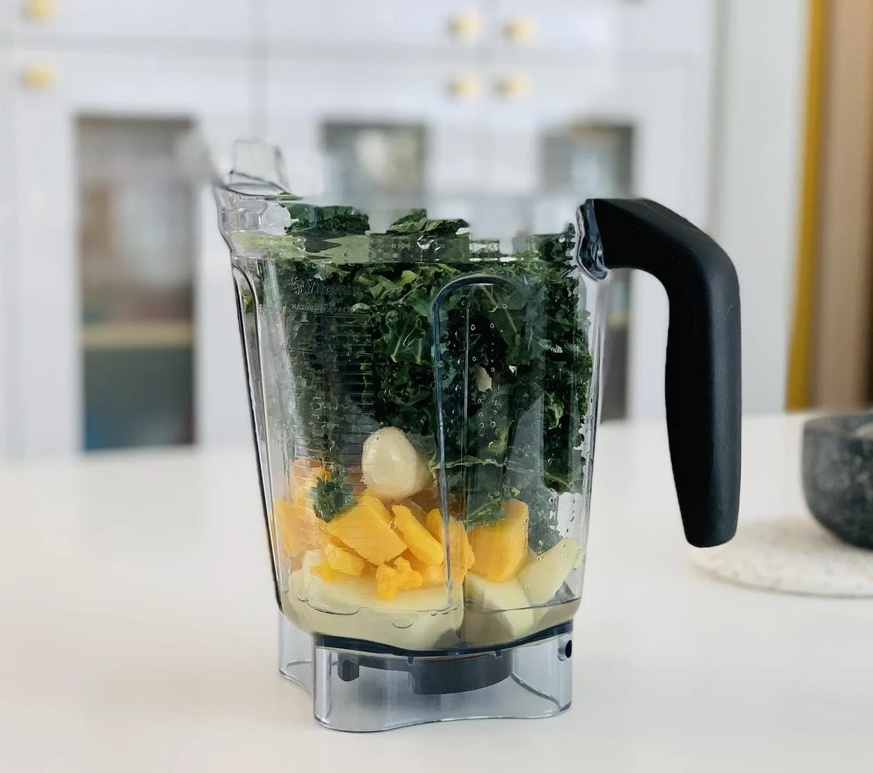 3 Surprisingly Natural Ways to Keep Your Sinks Clean and Unblocked