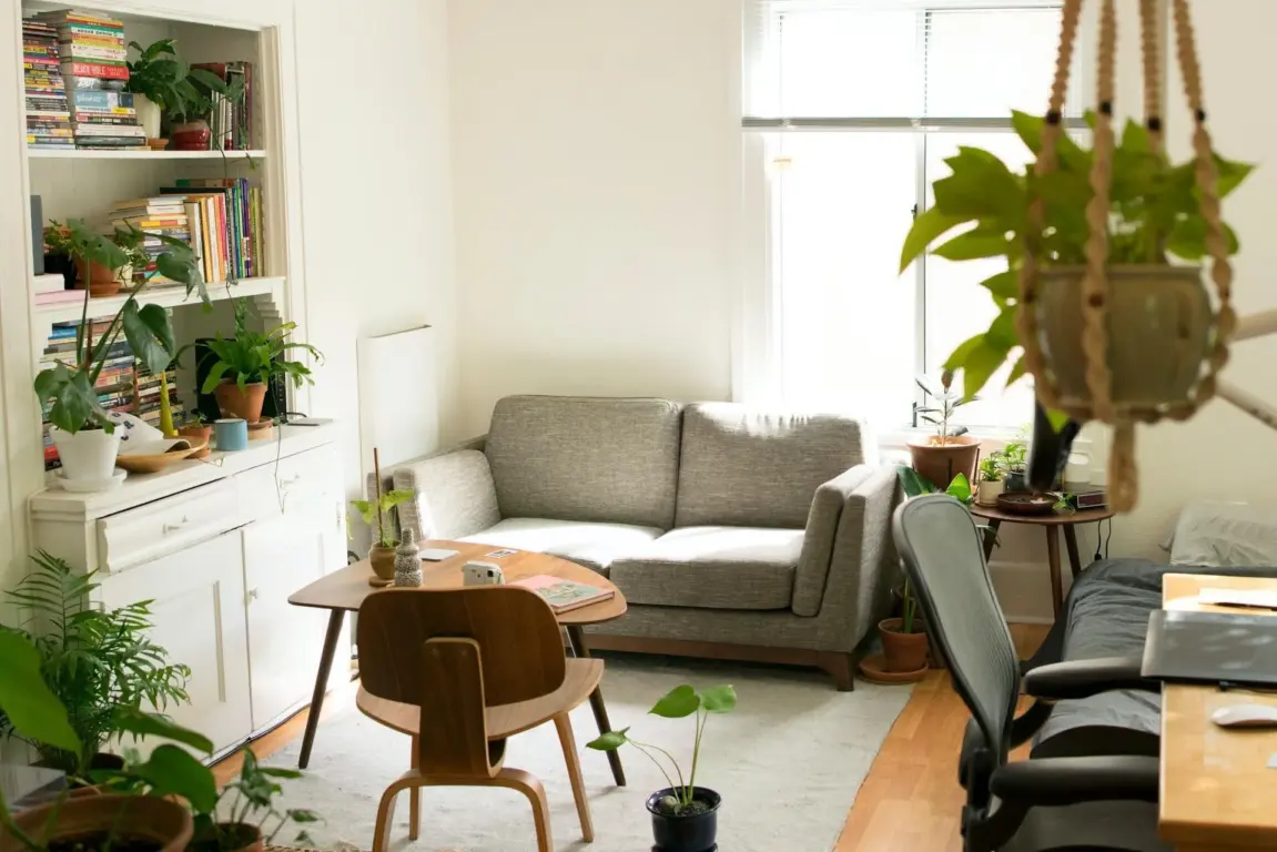 Environmental-friendly Solutions To Introduce To Your House And Save Energy