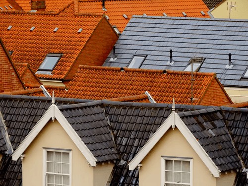 7 Signs That You Might Need A Roof Replacement