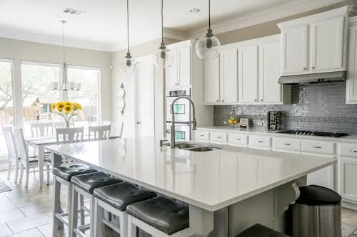 Kitchen Remodeling: Tips to Achieve Timeless and Clean Look
