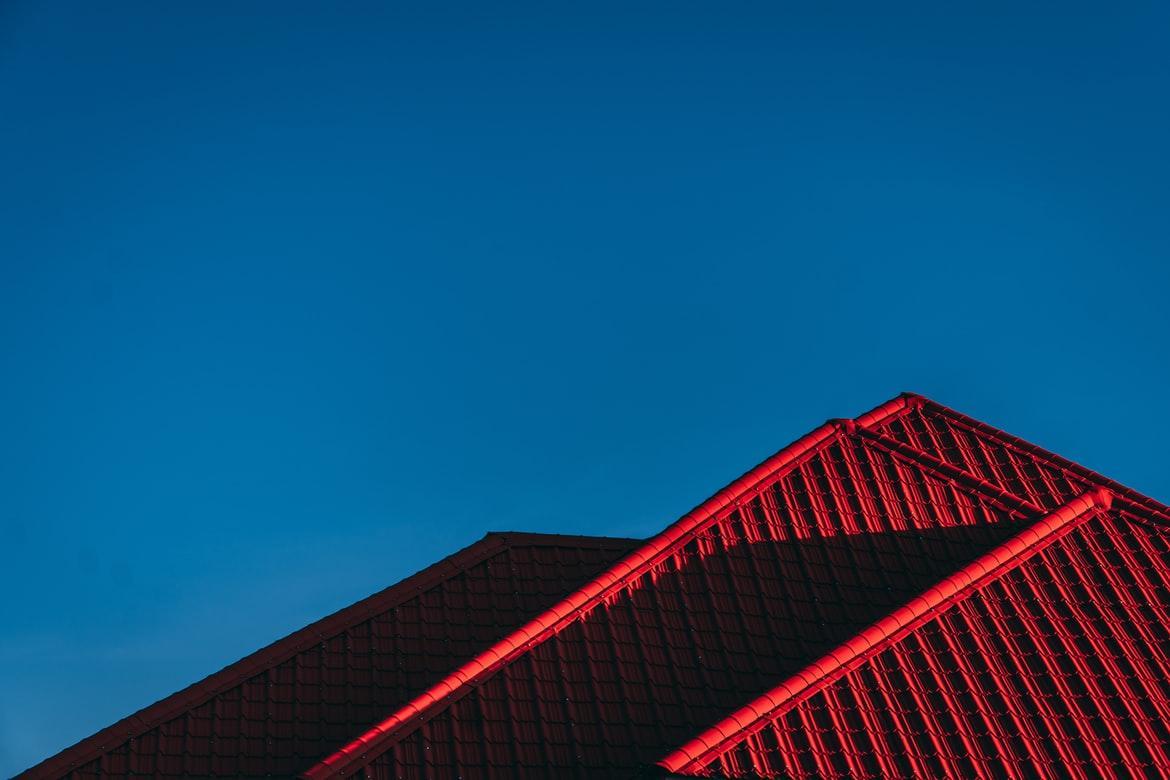 The 6 Key Reasons To Fix A Leaking Roof Immediately