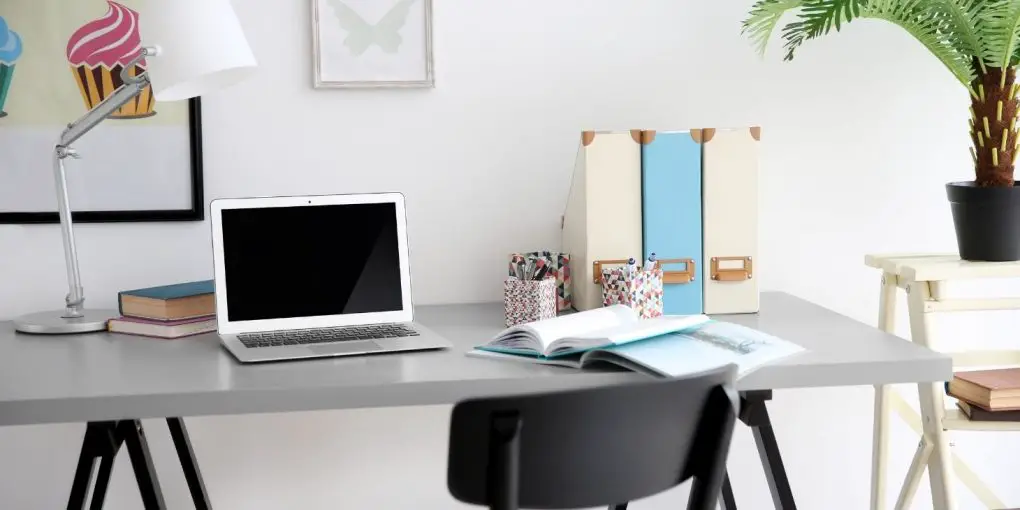 6 Tips for Creating a More Holistic Home Office Space
