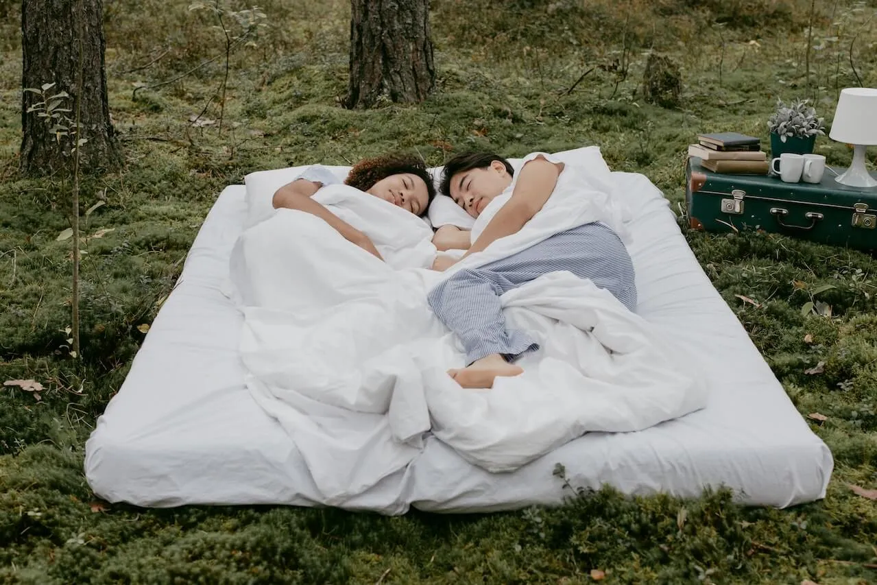 Sleeping Position in Serta mattress