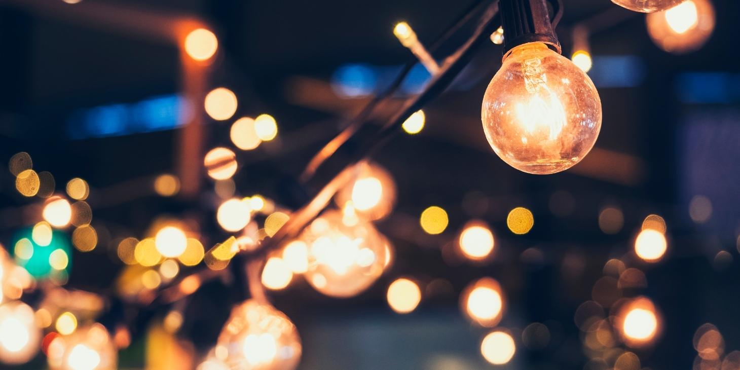 5 Benefits of Outdoor Holiday Lighting