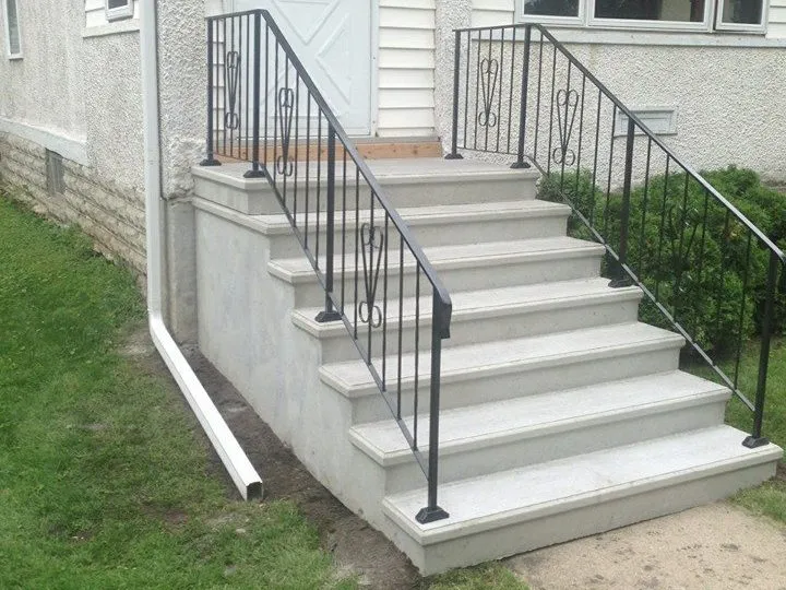 Precast Concrete Steps | Advantages in Your Construction