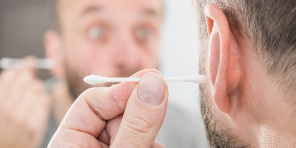 How to remove stubborn ear wax at home