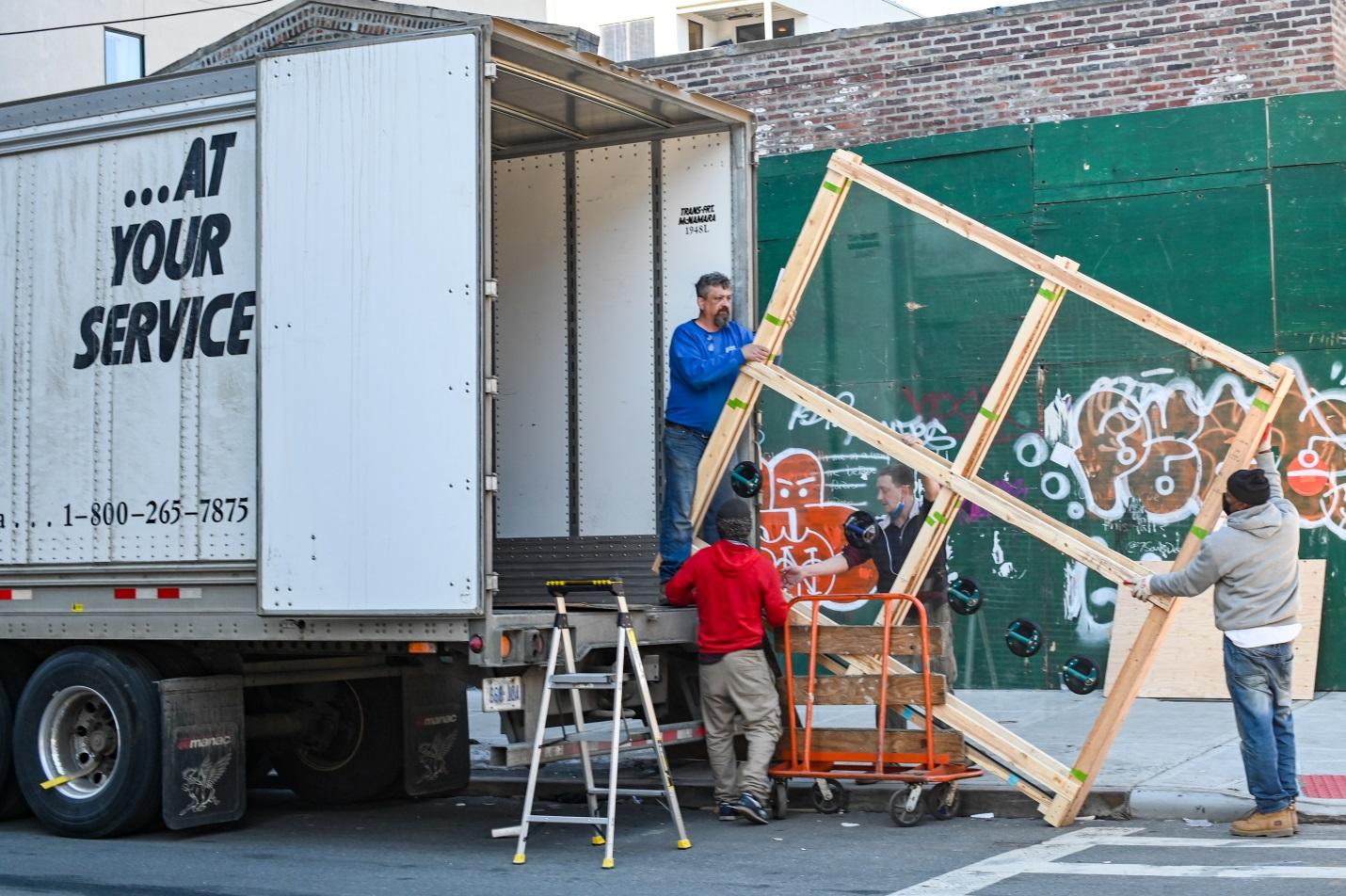 Hire a Professional Team of Movers to Reduce the Stress of Relocation