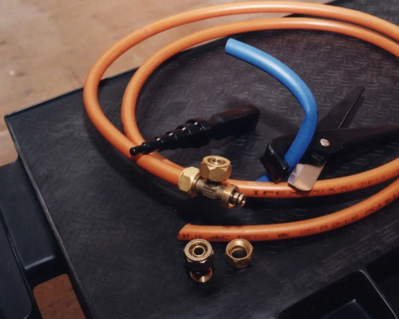 Replacement of Kitec plumbing fixtures in apartment buildings