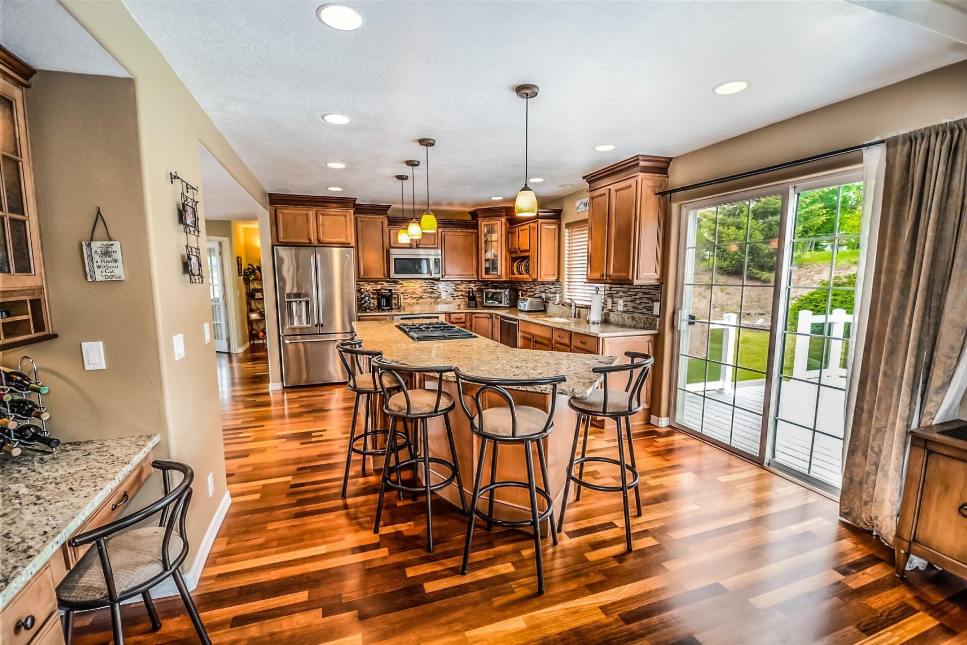 Top 8 Benefits of Hardwood Flooring
