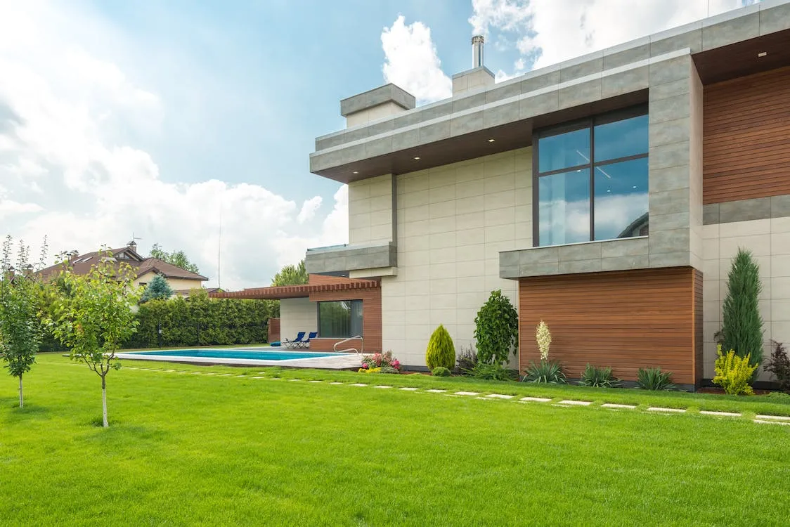 How to Upgrade Your Lawn This New Year