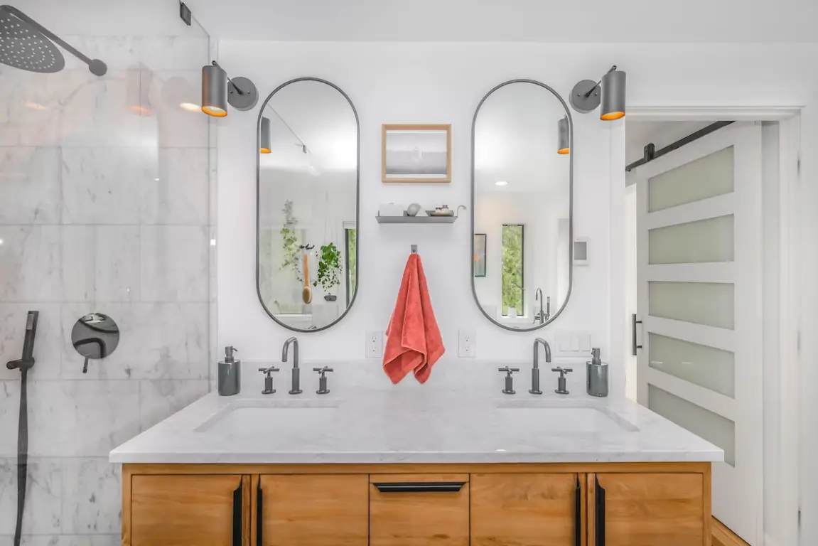 DIY Bathroom Decor: Budget-Friendly and Creative Ideas to Transform Your Space